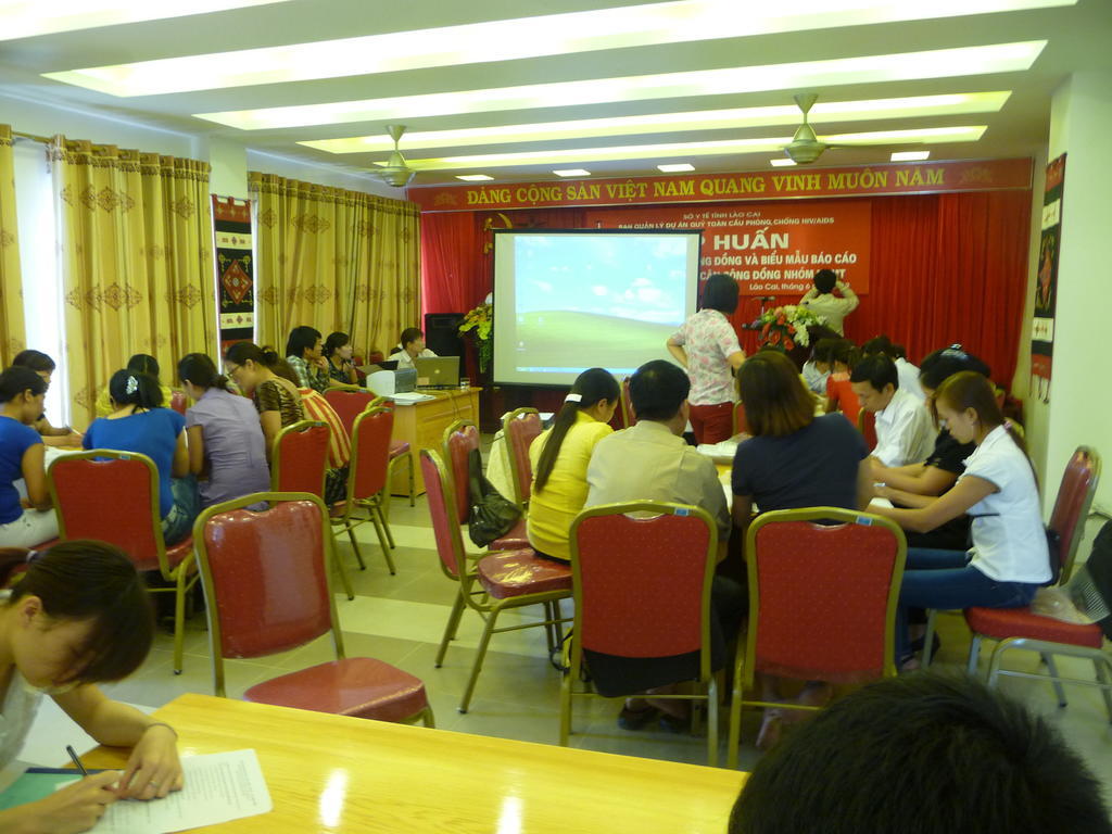 Lao Cai Galaxy Hotel Exterior photo