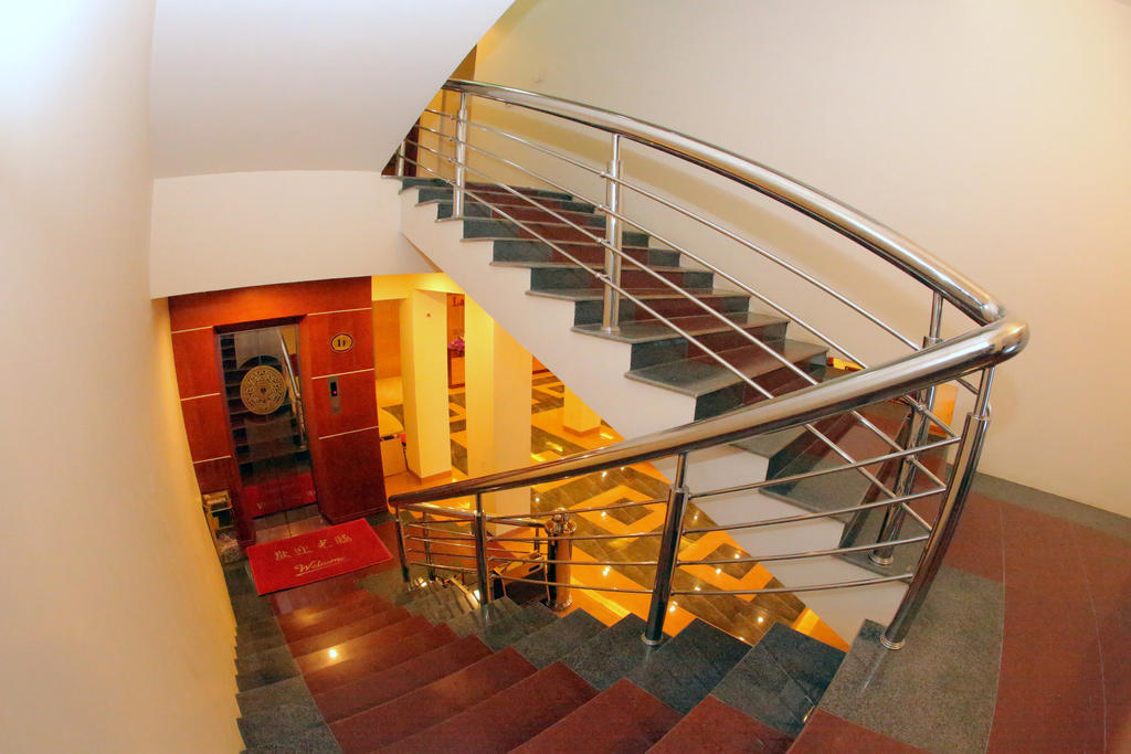Lao Cai Galaxy Hotel Exterior photo