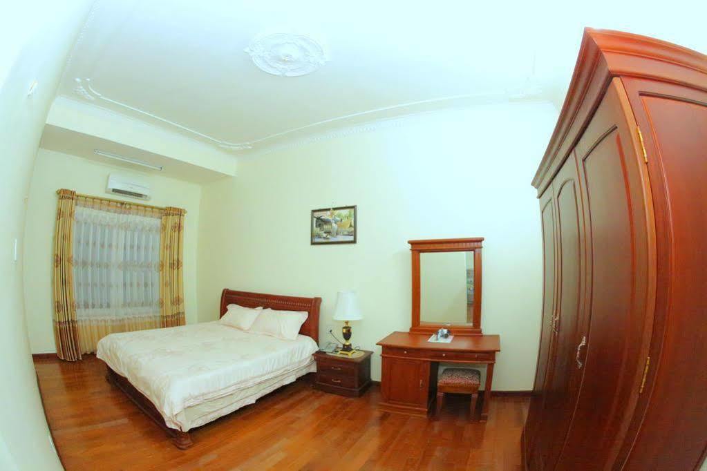 Lao Cai Galaxy Hotel Exterior photo